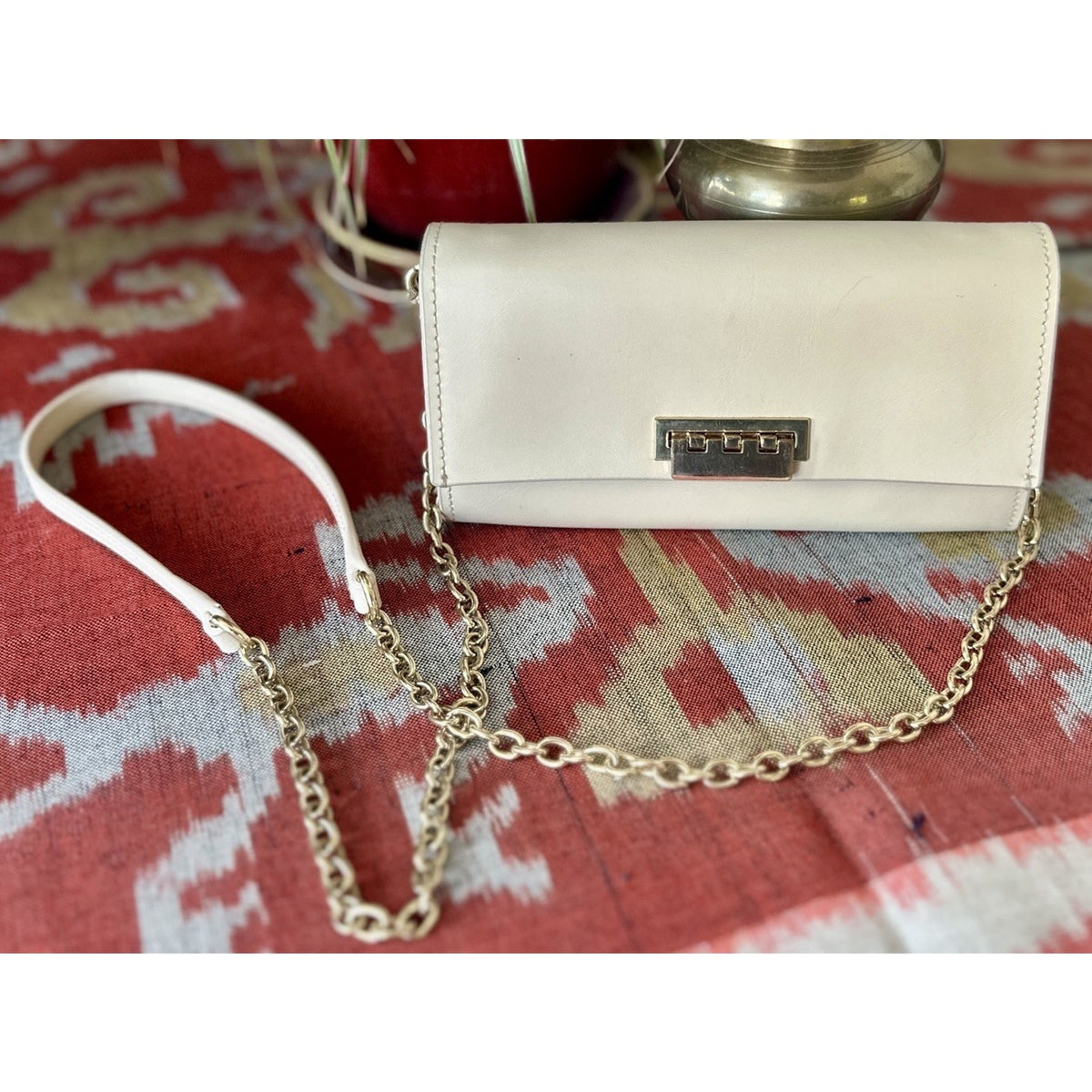 Zac Posen Women’s Leather Small Crossbody Bag in Ivory with detachable strap.