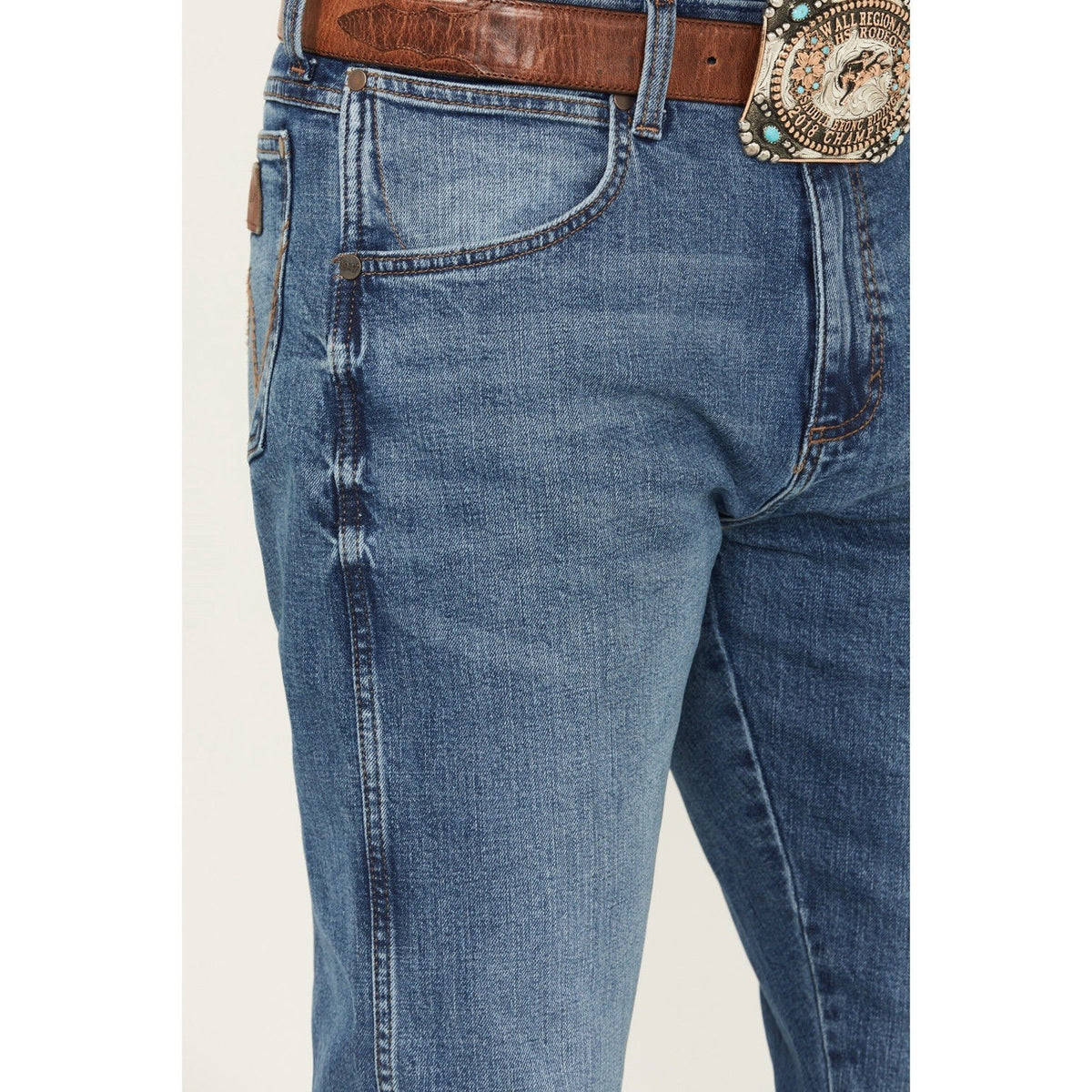 Wrangler Retro Slim Boot Jeans Men’s 29x30 Medium Wash Blue Denim Stretch NWT