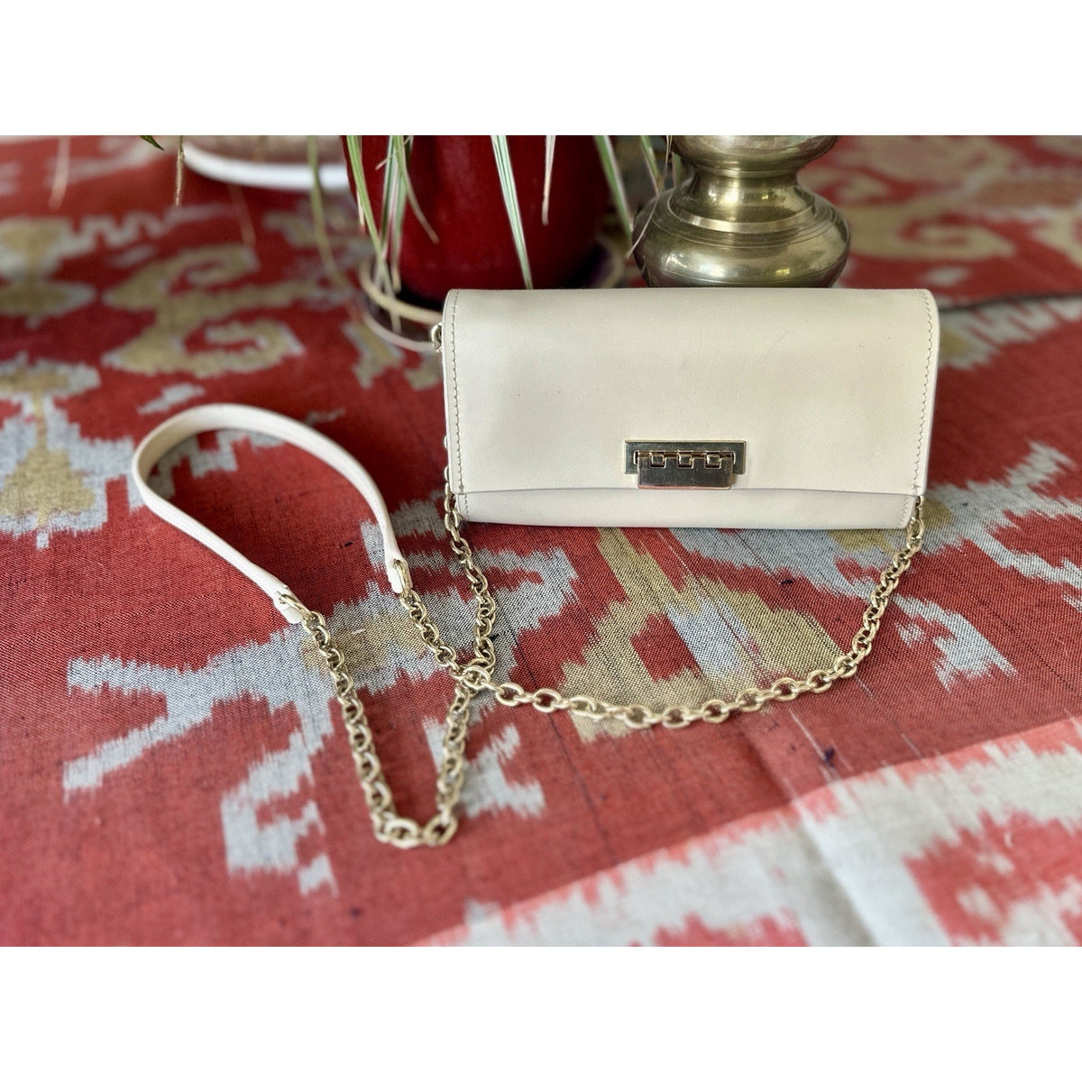 Zac Posen Women’s Leather Small Crossbody Bag in Ivory with detachable strap.